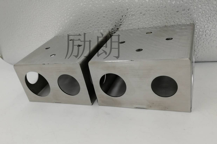 304不銹鋼明裝接線盒的應用領域有哪些？